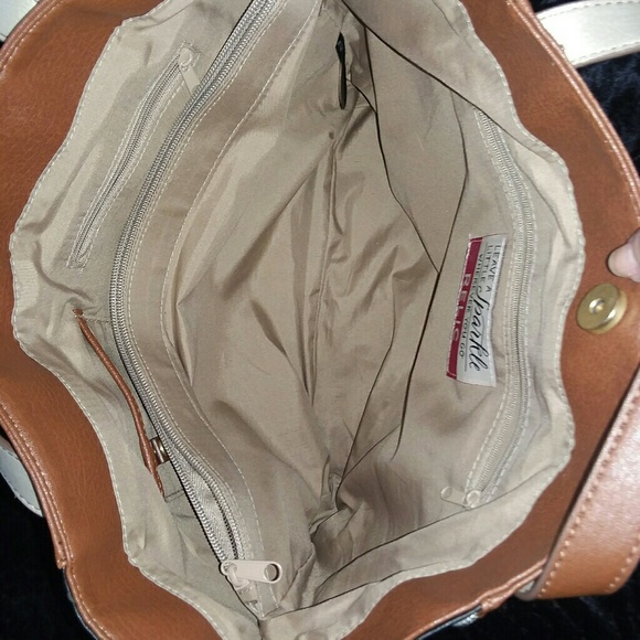 Relic Tote - Picture 3 of 4